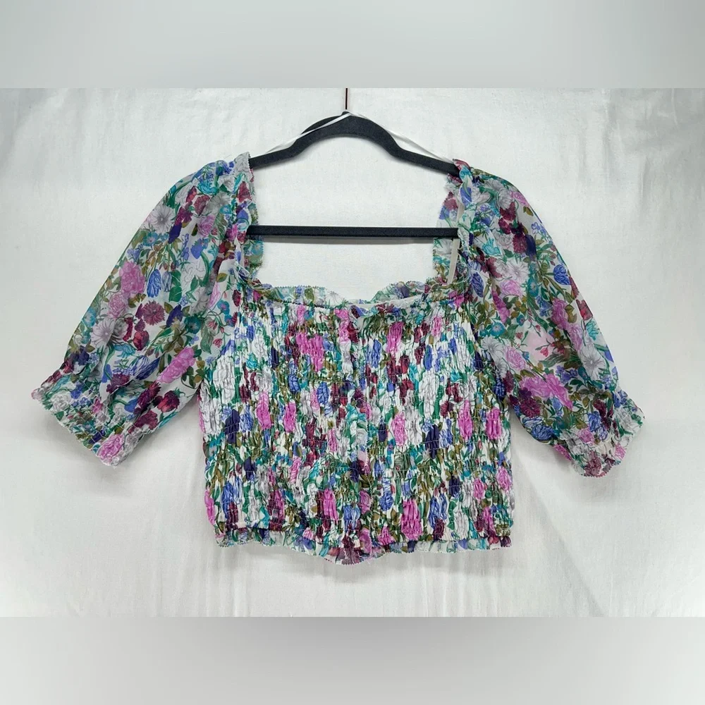 ASTR The Label Puff Sleeve Cropped Top Square Neck Smocked Cottagecore Womens M